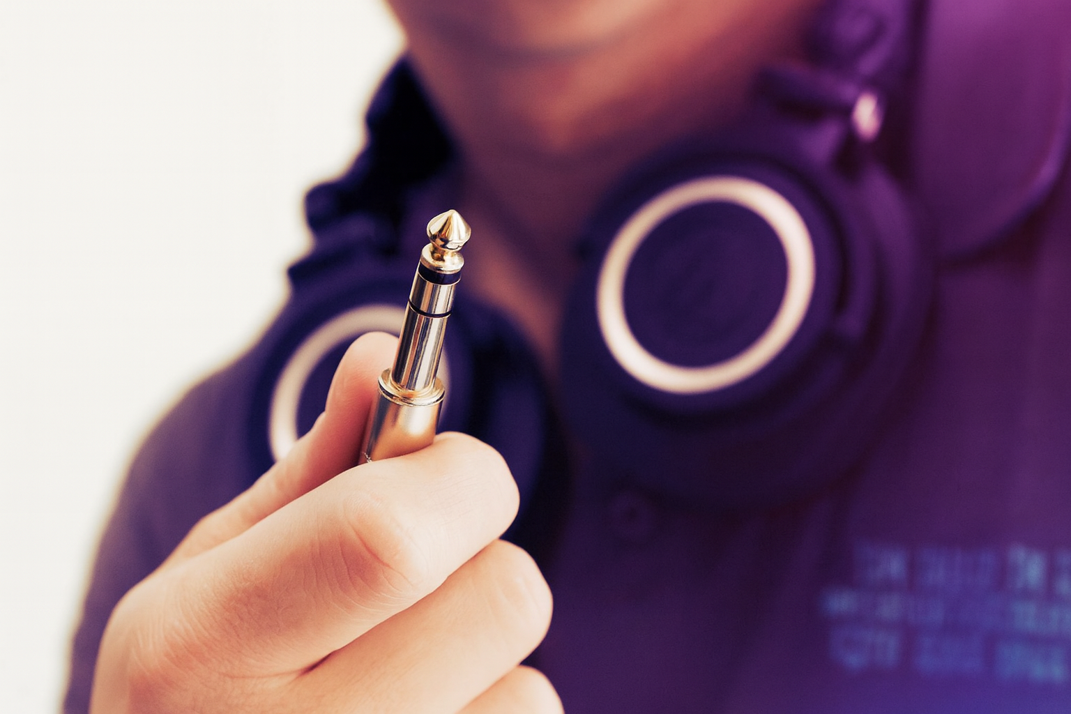 The 1/4 Inch Audio Cable